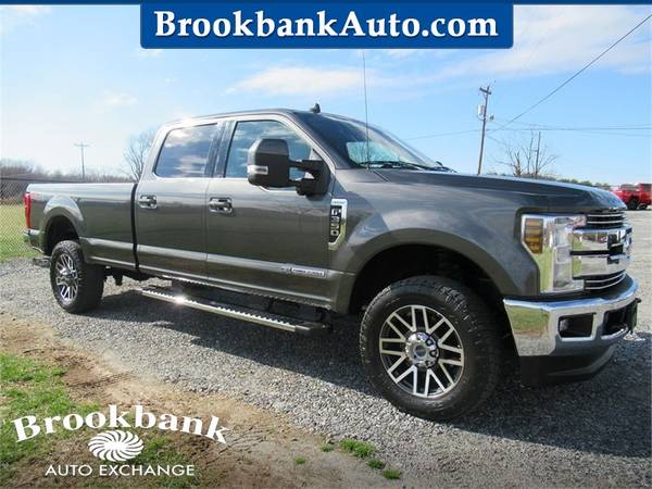 Photo 2019 FORD F350 SUPER DUTY LARIAT, Gray APPLY ONLINE-gt BROOKBANKAUTO.CO - $67,894 (RAM CHEVY FORD DODGE JEEP)
