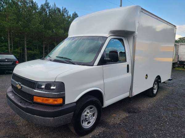 Chevrolet Cutaway BOX Truck For Sale - ZeMotor