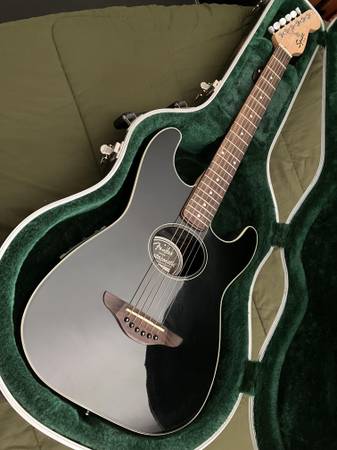 Photo FREE Fender Gig Bag w Stratacoustic Purchase, Hard Case Optional L00K $150