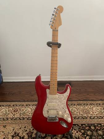Photo Fender USA Fat Stratocaster Deluxe early 2000 $900