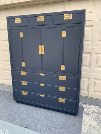 Photo Henredon Fine Furniture Solid Wood Chest of Drawers Armoire Dresser $395