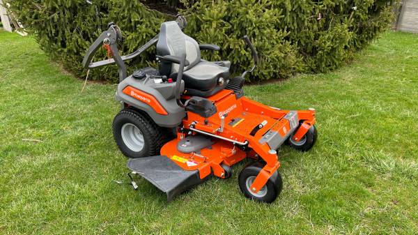 Husqvarna Z 454 zero turn ztr riding lawn mower tractor $6,000 | Garden ...