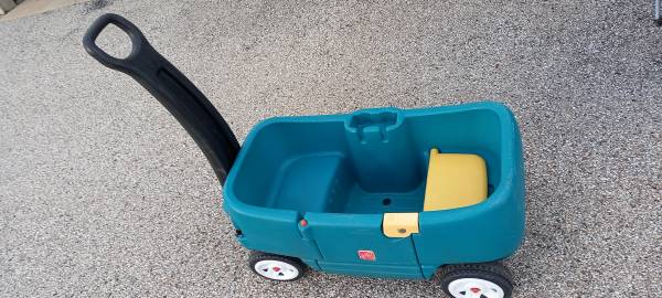 Photo Step 2 One or Two Kid Pull Wagon - Cleaned $60
