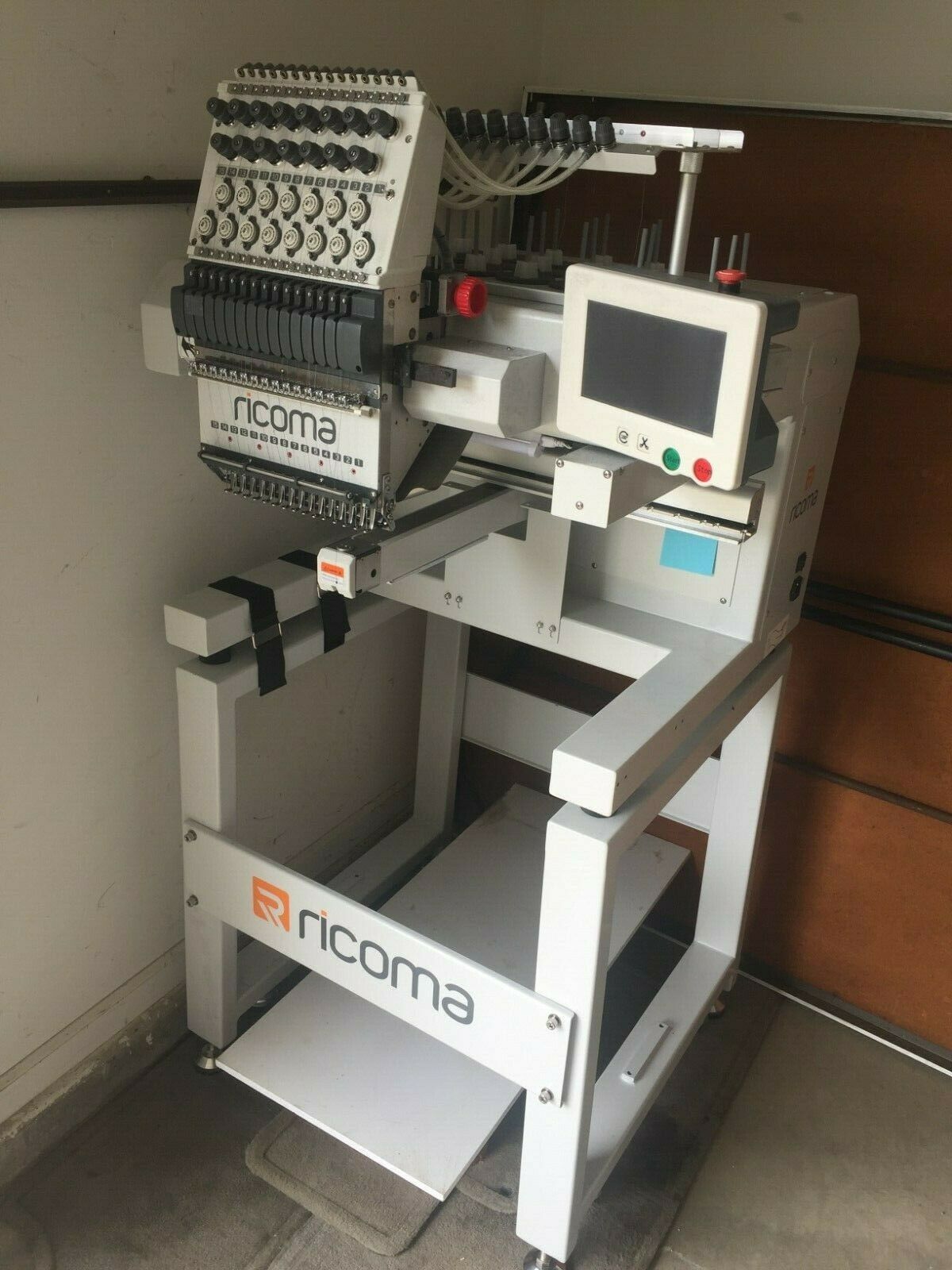 Ricoma MT1501 Single Head Embroidery Machine - 15 needle