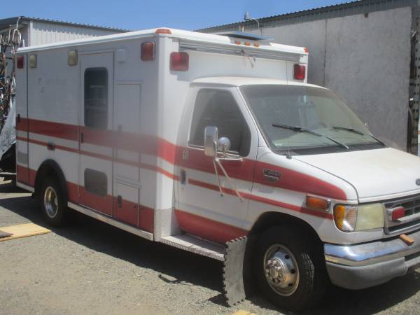 Photo 98 ford powerstroke ambulance $6,000