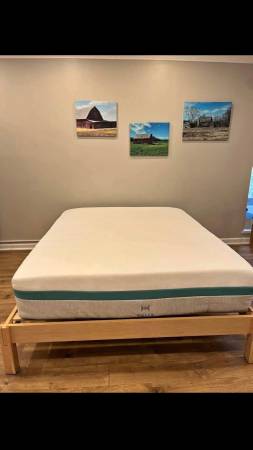 Photo Helix mattress helix sunset King mattress king bed $850