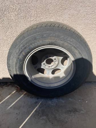 Photo New 2019 Ford F150 spare tire and rim $140