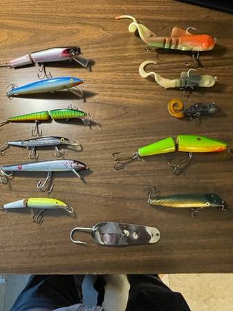 Photo 12 Vintage Big Game Fishing Lures, Multiple Brands and Types $130