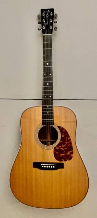Photo 2001 CF Martin HD-28 Acoustic Guitar wOHSC- Excellent Condition $3,395