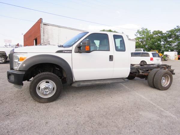 Photo 2015 Ford F350 4X4 EXCAB CHASSIS 60quot CTA 6.2 AUTO 430 LSL - $24,990 (CYNTHIANA KY)