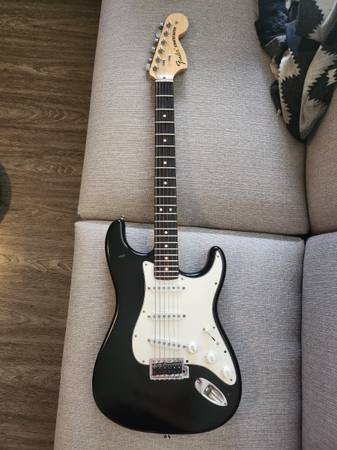Photo Fender American Stratocaster Highway one Flat Black $850
