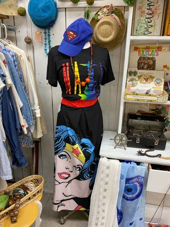 Photo Fun Second Hand Clothing Boutique $10
