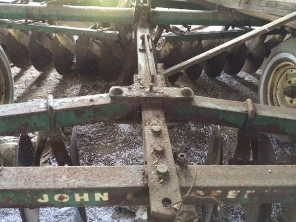 Photo John Deere Disc - large, with 4 fold-down extensions $2,800
