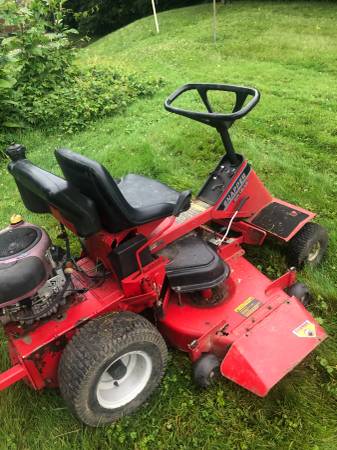 Photo Nice Snapper 42 rear engine riding mower $350