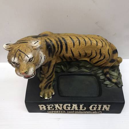Photo Vintage Bengal Tiger Gin Advertisement Display $50