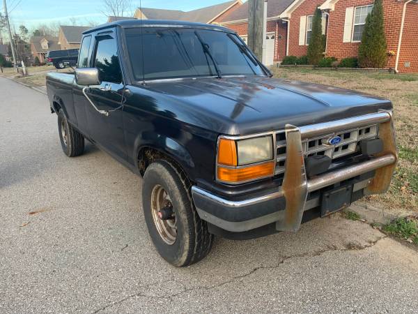Photo 1989 Ford Ranger manual - $2,500 (Clarksville)