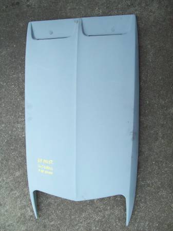 Photo 1969 Mustang Hood Scoop.