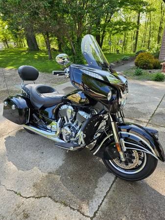 Photo 2014 Indian Chieftain $13,000
