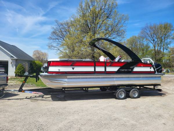 Photo 2023 Trifecta 25 RF S Series with 400 HP Mercury Outboard $123,000