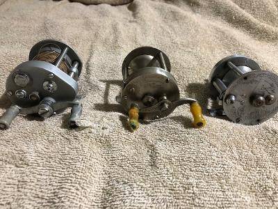 Photo Antique Fishing Reels-3-Pfleuger, Shakespeare  Mohawk $30