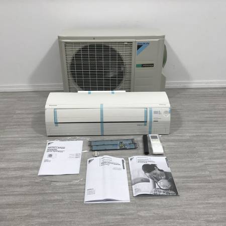 Photo Daikin 9K BTU 24.5 SEER Ductless Mini-Split AC Air Conditioner Heat Pu $1,200