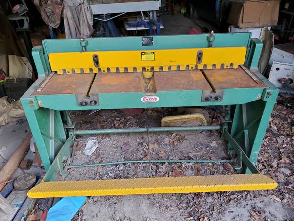 Grizzly 52 Precision Foot Shear $1,800