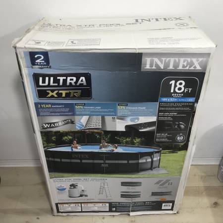 Photo INTEX 18ftx52in Ultra XTR Deluxe Above Ground Swimming Pool $700