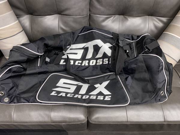 Photo STX Lacrosse Challenger Lacrosse Equipment Bag Black 42-Inch Brand New $45