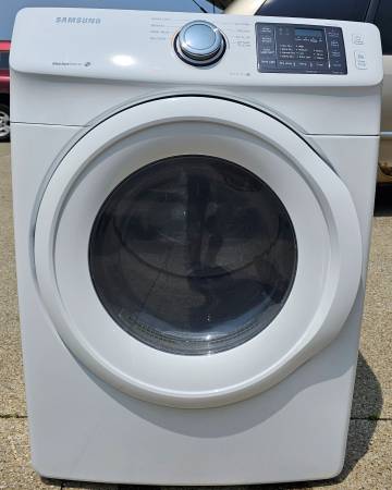 Photo Samsung Gas Dryer Model DV42H5000GWA3 $300