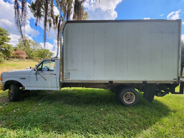Photo 1994 Ford Box truck with Tommy lift - $9,000 (plantersville)