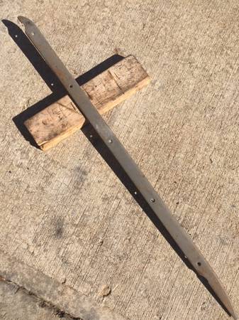 Photo 1928-1931 Model A Ford Tudor Sedan Driver side lower quarter Molding T $90