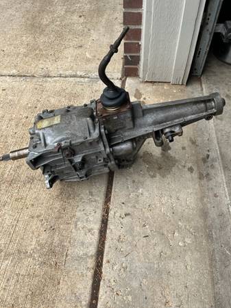 Photo 1982-1992 Chevy T5 Manual Transmission 5 SPEED Hot Rod S10 Truck Overd $1,300
