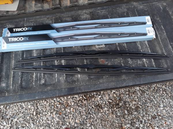 Photo Trico 32 RV Wiper blades (pair) part  67-324 $15