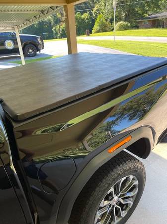 Photo truck bed cover for short bed $250