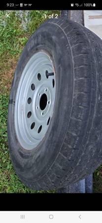 Photo 205 75 r15 trailer wheel  tire 5x4.5 $100