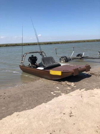 Photo AIRBOAT $8,500