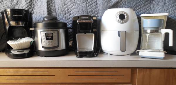 5 Small College size Electric Kitchen Appliances, ALL WORK $30
