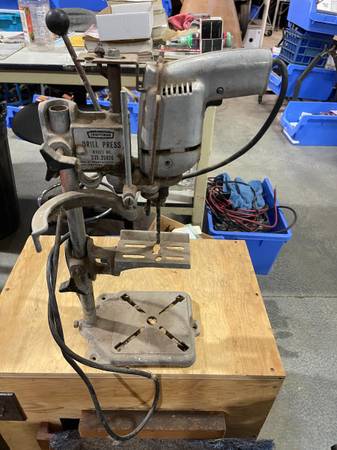Photo Craftsman Bench Drill Press and Power House Drill $30