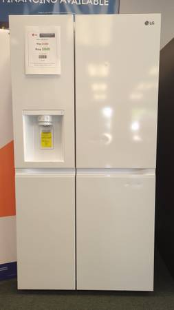 LG. 27 cu. ft. Side-by-Side Refrigerator WPocket Handles, Door Cooling, Extern $849