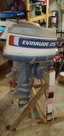 Photo Mechanics special - 25 hp or 18hp Evinrude $175