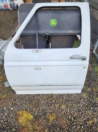 Photo OBS Ford Drivers Door $50
