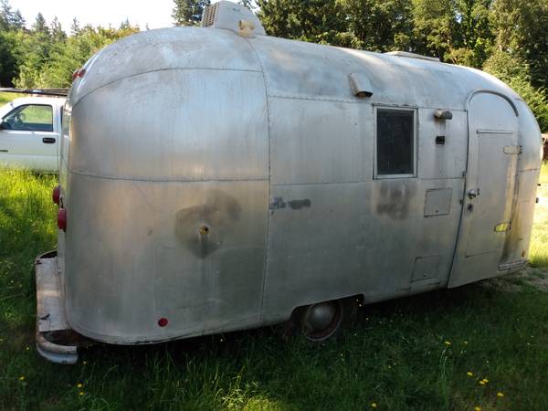 Photo Two Airstream trailers, TRADE for conex $5,500
