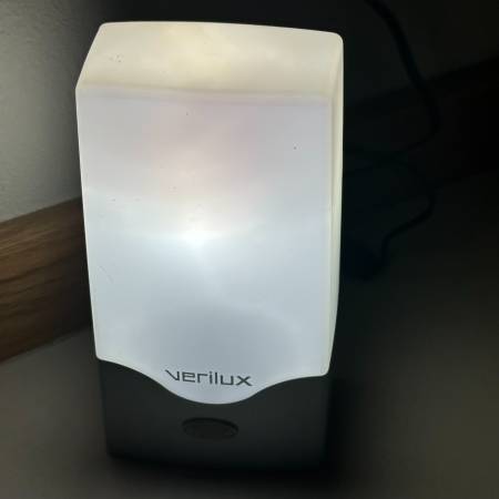 Photo Verilux HappyLite Mini Plus light therapy system sunlight daylight $20