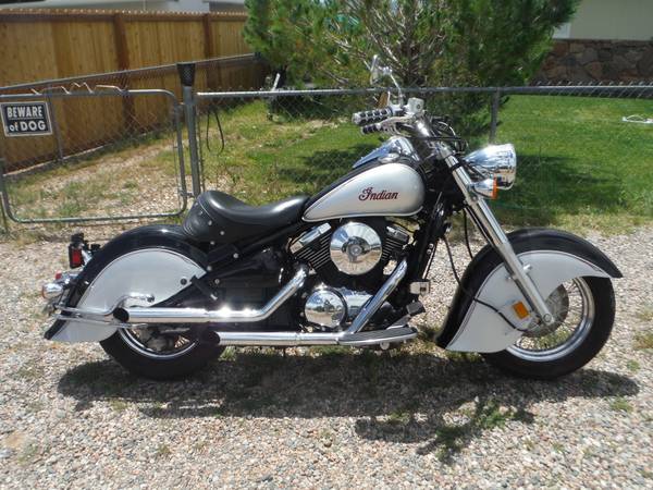 Photo 2006 Indian Chief Tribute only (5,918) miles with accessorys $4,000