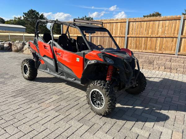 Photo 2020 can am sport 1000R 4 seater $14,500