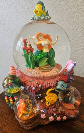 Disney Mermaid under the Sea Music Globe $50