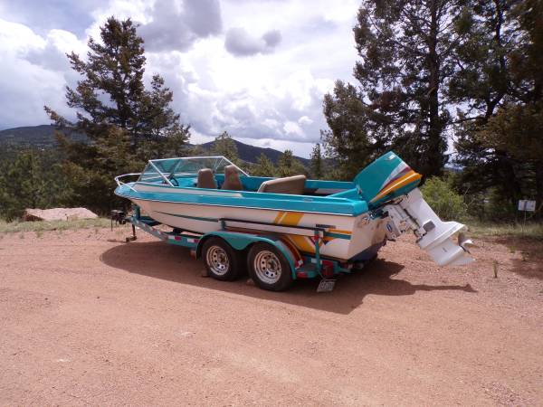 Photo FREE BOAT W PURCHASE TRAILEREDUCED $$12 PRICE CLASSIC 1969 SEAFLITE $995