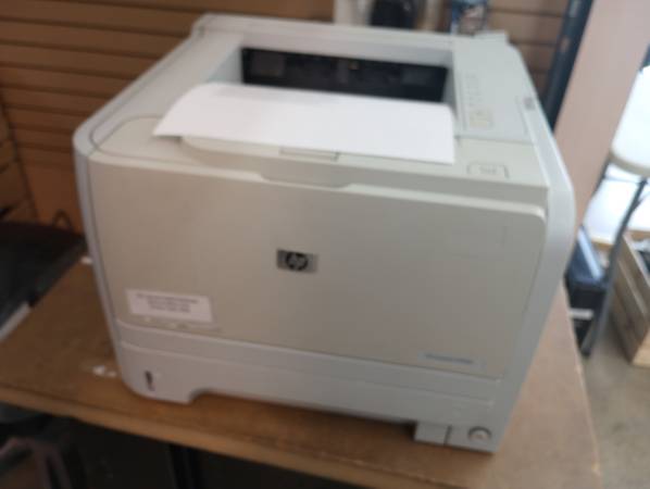 Photo HP P2035 Laserjet printer $90 OBO $90