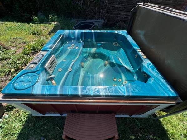 Hot Tub for sale $2,000