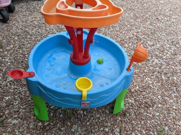 Photo Step 2 Summer Showers Splash Tower Water Table $45